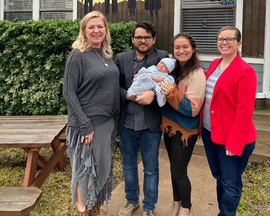 Abogado De Inmigración Basada En La Familia En Austin Y Waco Lincoln-Goldfinch Law